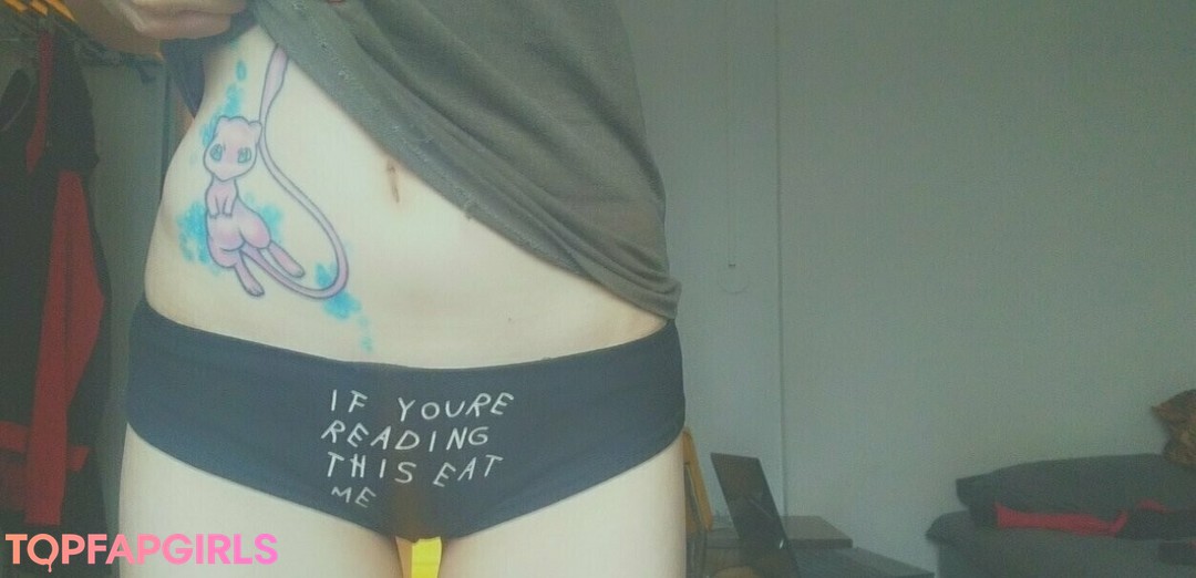 Foto desnuda filtrada de OnlyFans de Siipirikkofree #21 Foto desnuda filtrada de OnlyFans de Siipirikkofree #21