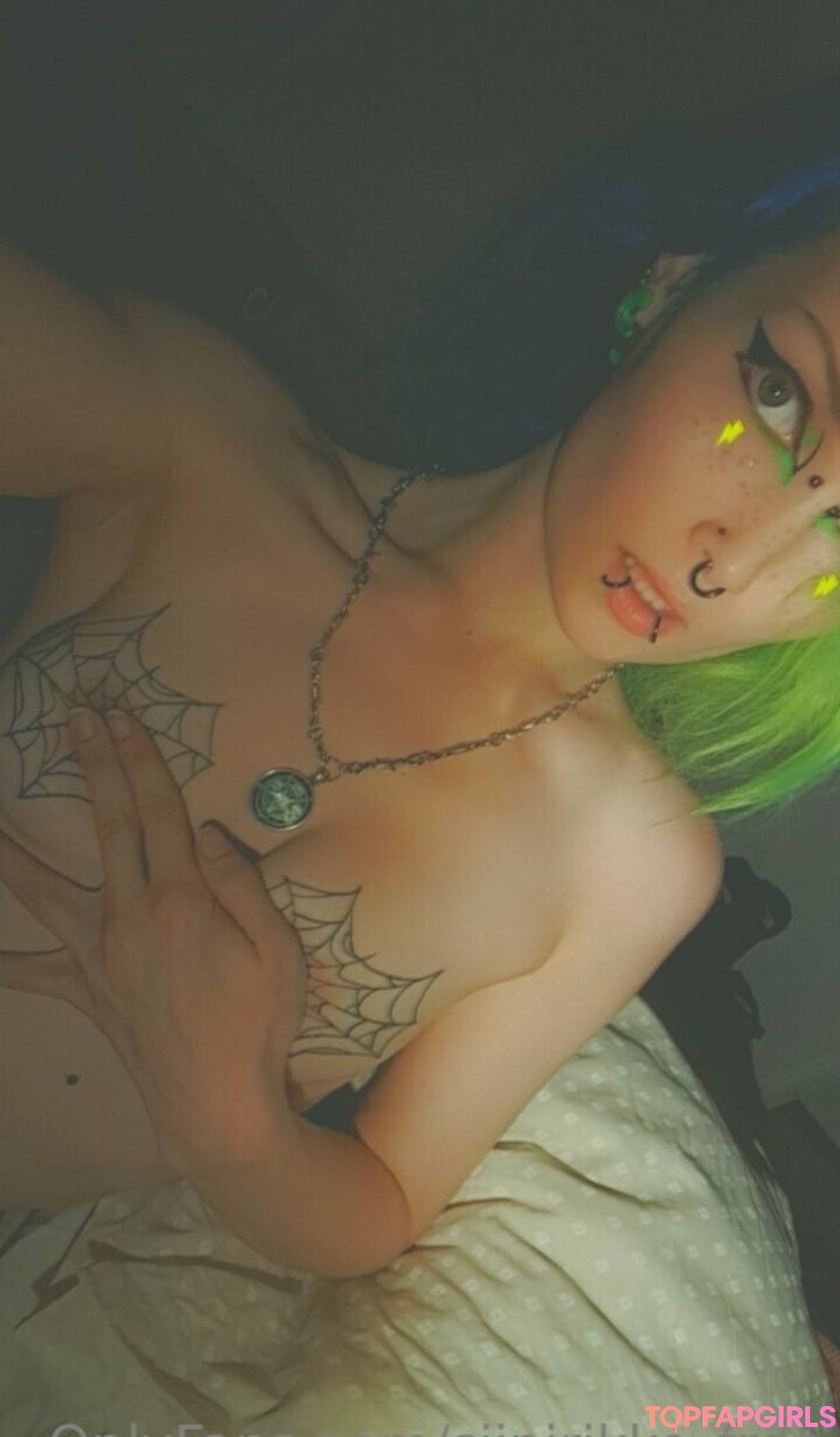 Foto desnuda filtrada de OnlyFans de Siipirikkofree #93 Foto desnuda filtrada de OnlyFans de Siipirikkofree #93