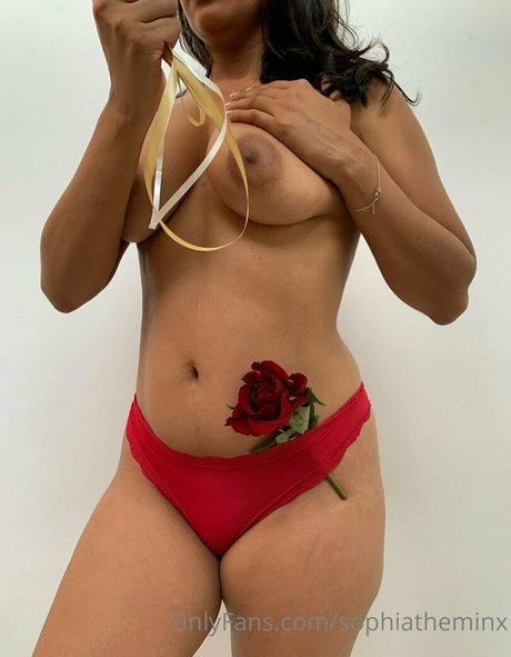 Foto desnuda filtrada de OnlyFans de Sophia