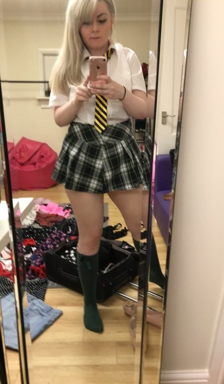Curvydanni