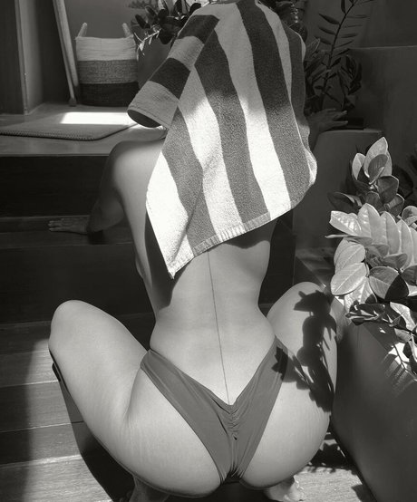 Leahooo Foto desnuda filtrada de OnlyFans de Leahooo #9