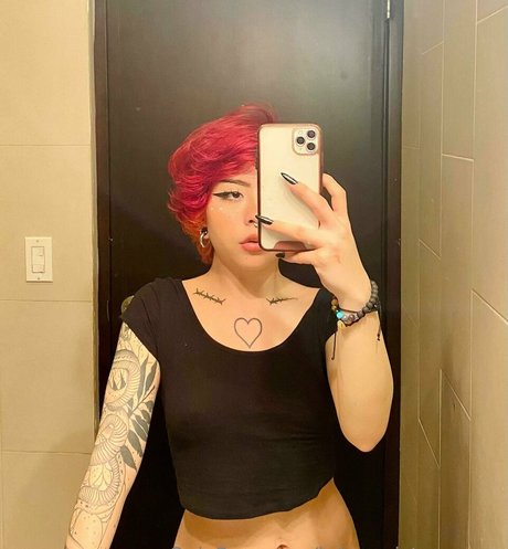 Bdsmmistressroxy