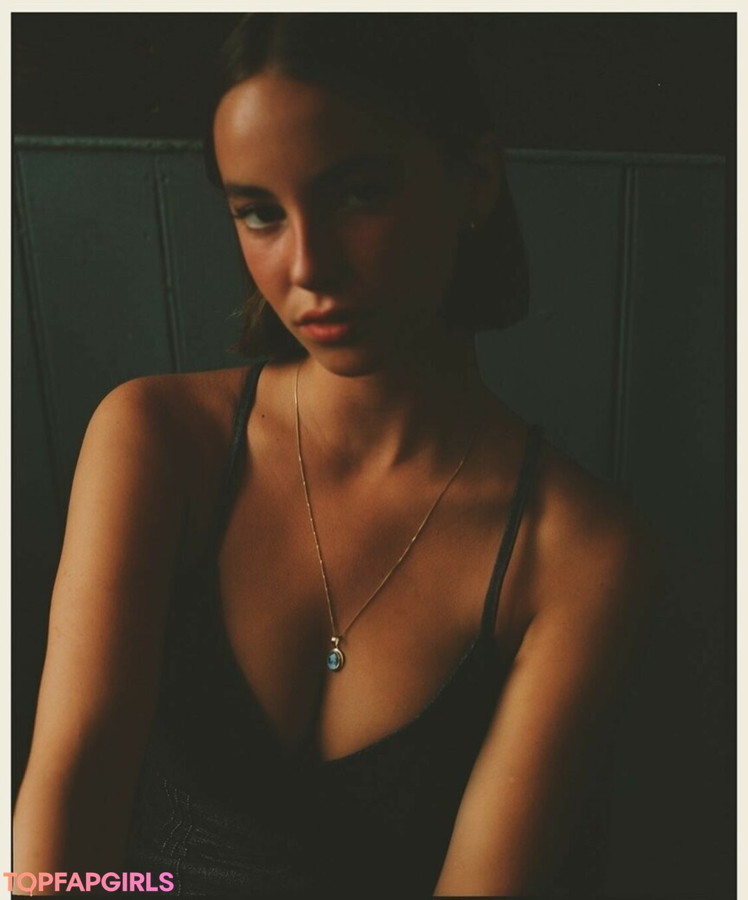 Foto desnuda filtrada de OnlyFans de Amelie Manzoli #195 Foto desnuda filtrada de OnlyFans de Amelie Manzoli #195