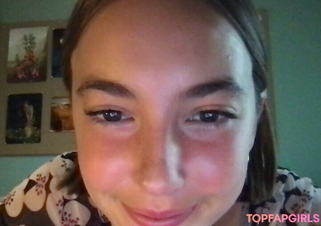 Foto desnuda filtrada de OnlyFans de Amelie Manzoli #206 Foto desnuda filtrada de OnlyFans de Amelie Manzoli #206