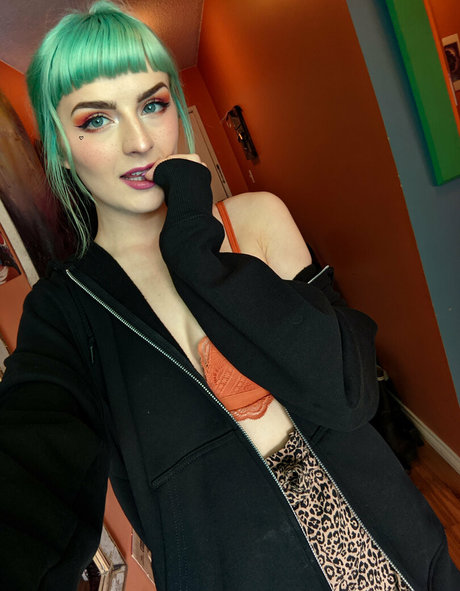 Foto desnuda filtrada de OnlyFans de Kittykassfree