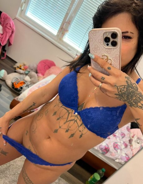 Alexa_takacs
