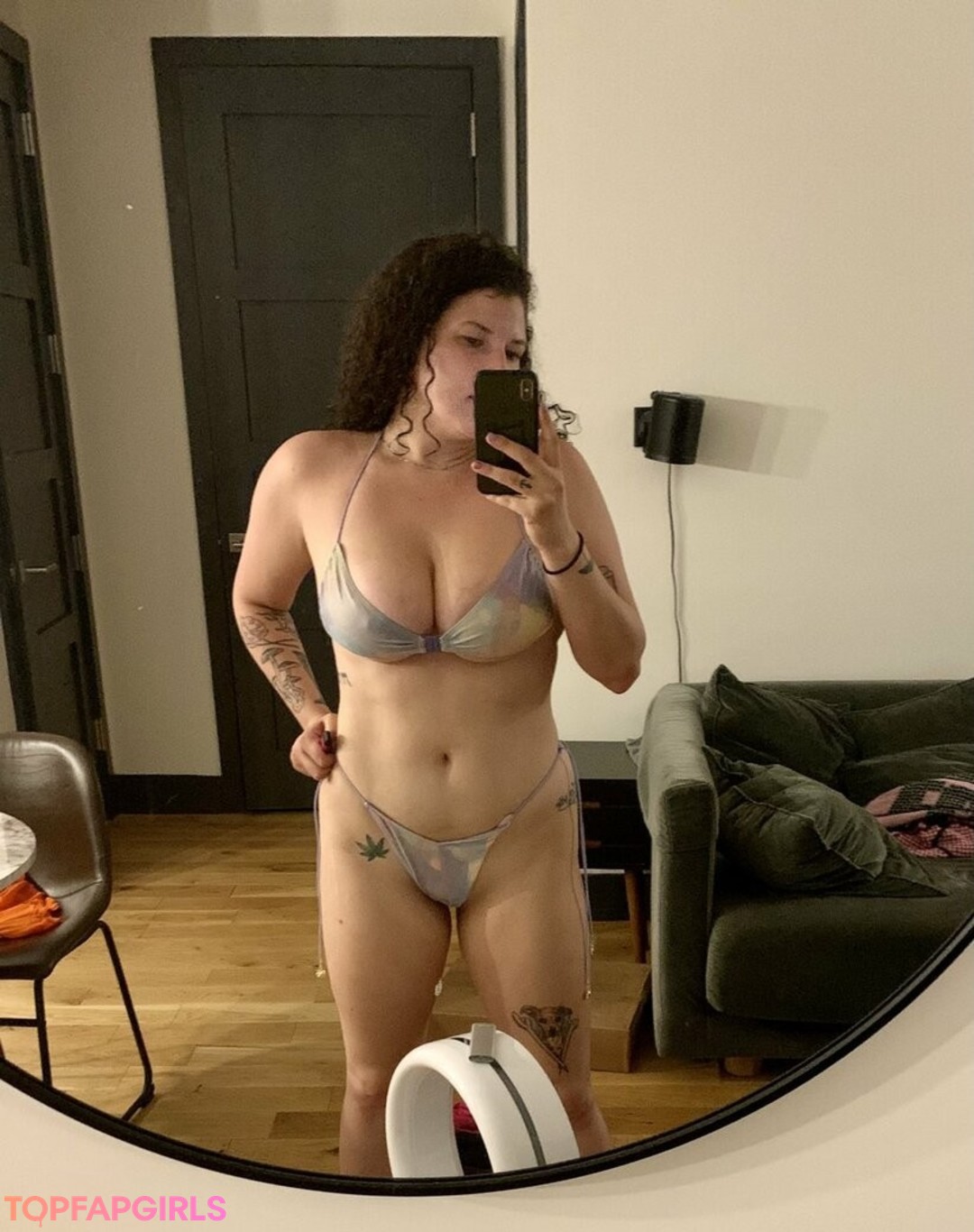 Foto desnuda filtrada de OnlyFans de Tiedyeblotter #3 Foto desnuda filtrada de OnlyFans de Tiedyeblotter #3