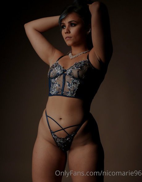 Foto desnuda filtrada de OnlyFans de Nicomarie96