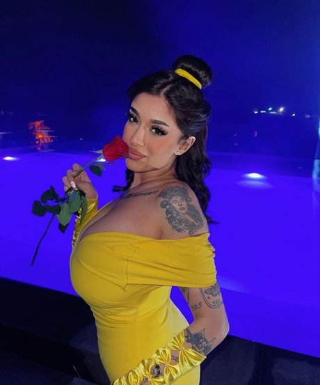 Foto desnuda filtrada de OnlyFans de May Bakshi