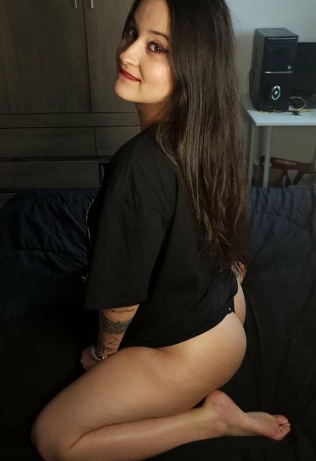 Foto desnuda filtrada de OnlyFans de Malovescott
