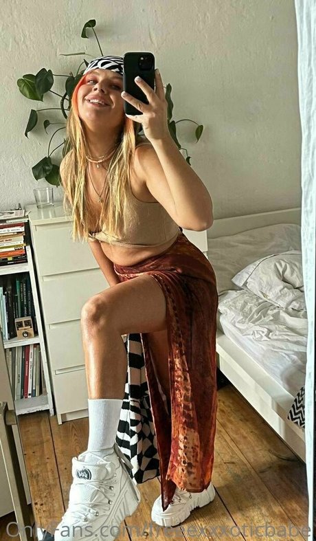 Foto desnuda filtrada de OnlyFans de Lovelyrachel2000