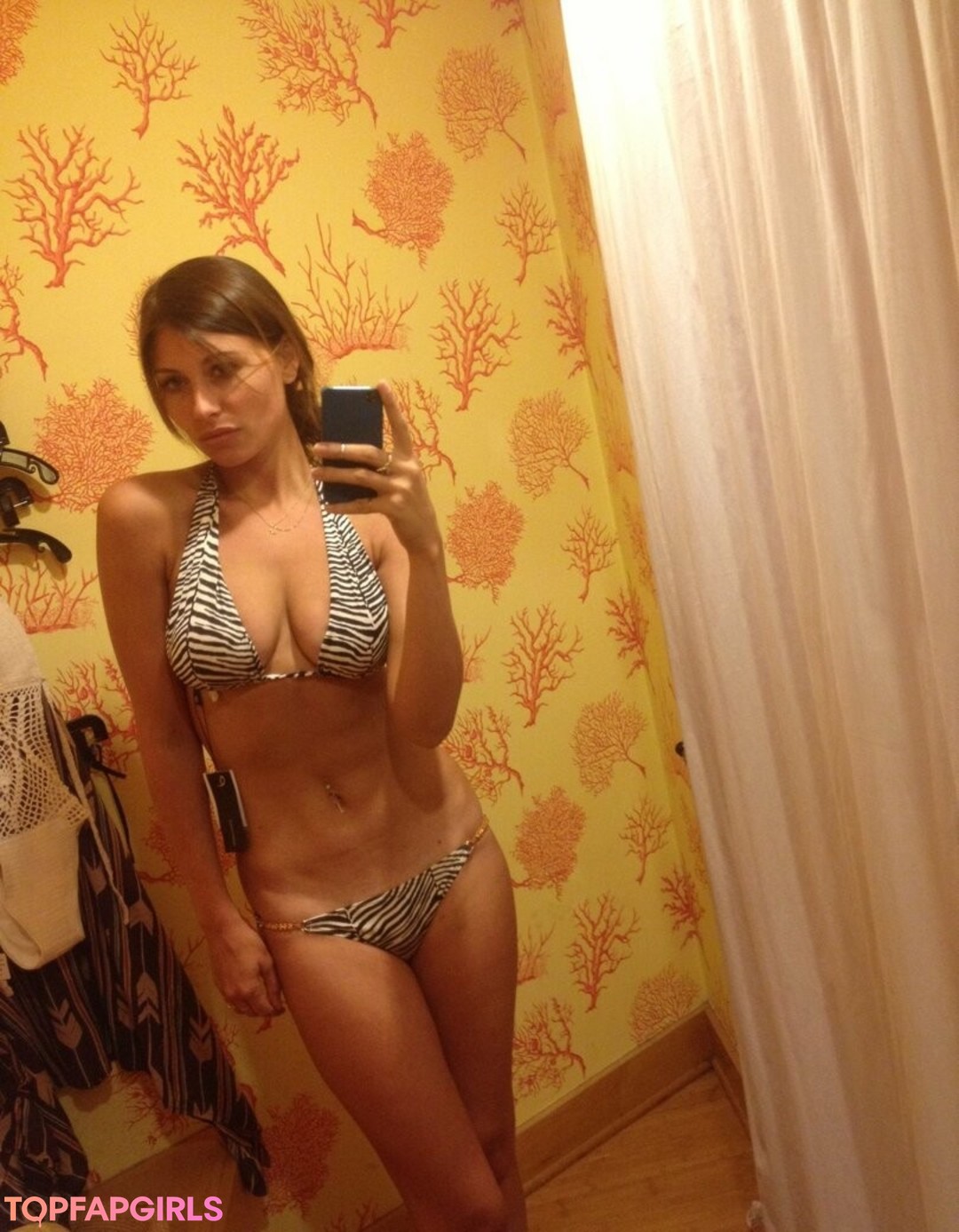 Foto desnuda filtrada de OnlyFans de Aly Michalka #35 Foto desnuda filtrada de OnlyFans de Aly Michalka #35