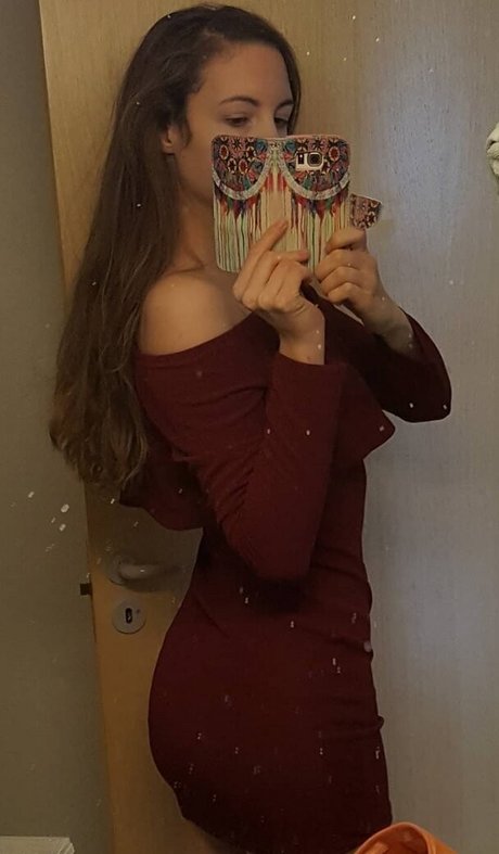 Foto desnuda filtrada de OnlyFans de Rapunzelasmr
