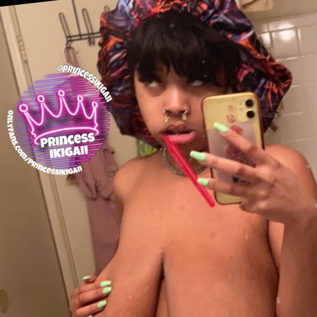 Foto desnuda filtrada de OnlyFans de Naughty Kitty Ikigaii