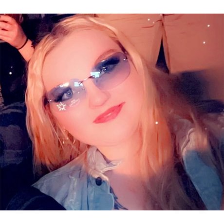 Foto desnuda filtrada de OnlyFans de Elle Noelle
