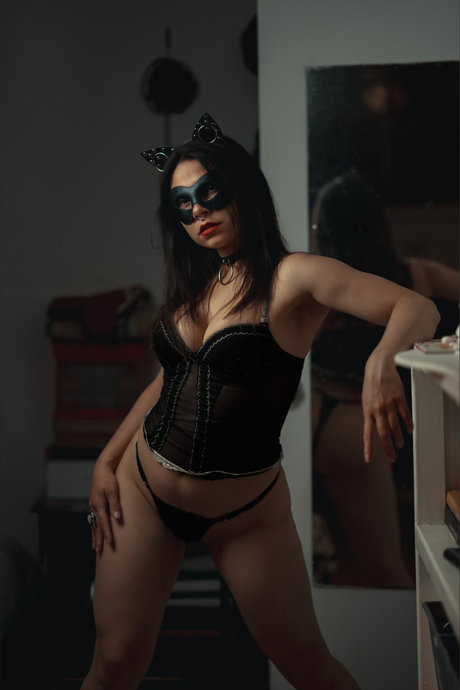 Foto desnuda filtrada de OnlyFans de Estela Ramrez
