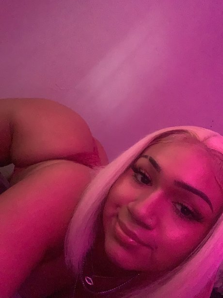 Foto desnuda filtrada de OnlyFans de Chiqui 