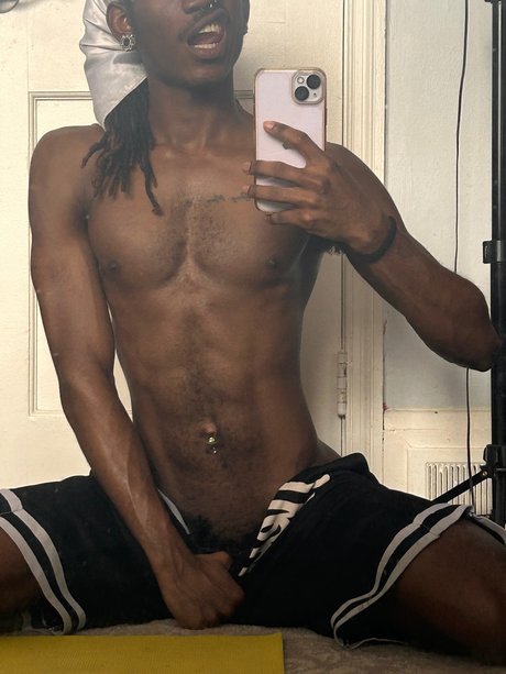 Foto desnuda filtrada de OnlyFans de Cosmo
