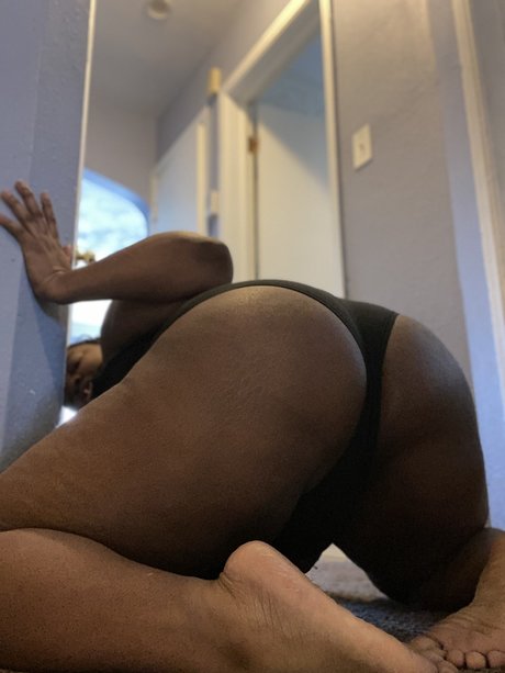 Juicy Cora