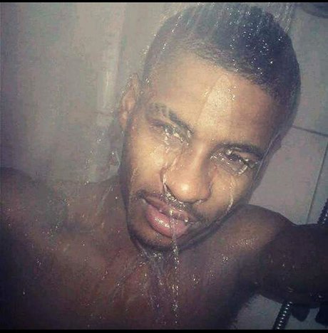 Foto desnuda filtrada de OnlyFans de Deminholove