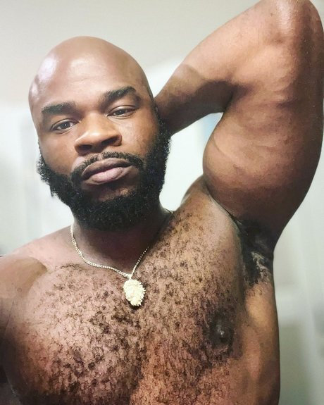 Foto desnuda filtrada de OnlyFans de Dicky Von James