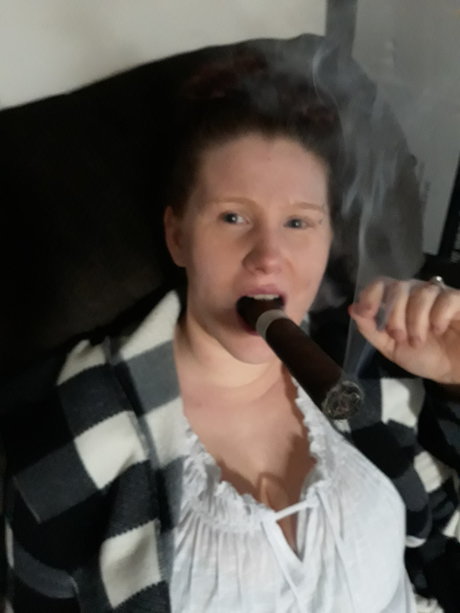 Smokinghotredhead