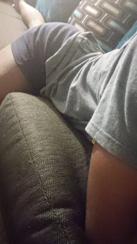 Foto desnuda filtrada de OnlyFans de Prince Charming