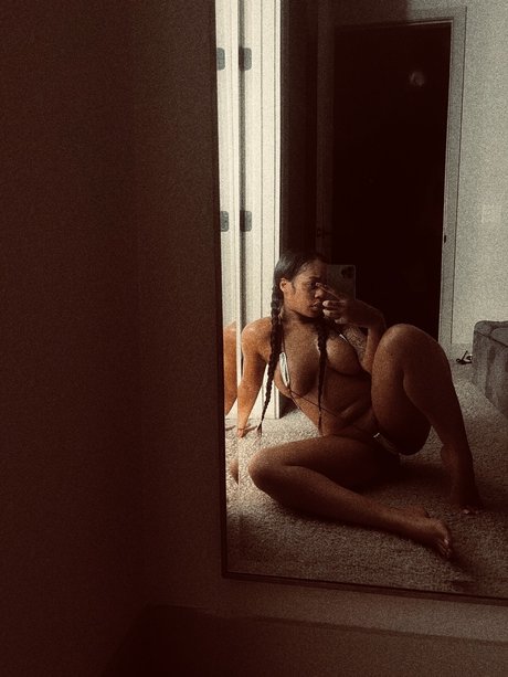 Foto desnuda filtrada de OnlyFans de diffbrand