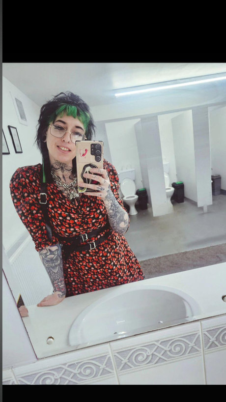 D1rty Little Goth