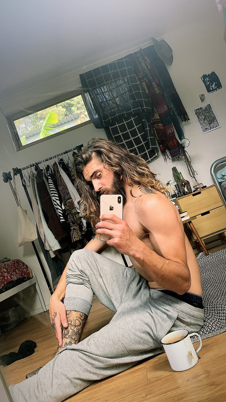 Dayne Blaxton