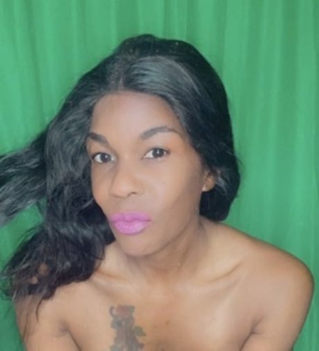 Foto desnuda filtrada de OnlyFans de Dawnthebeautibeast