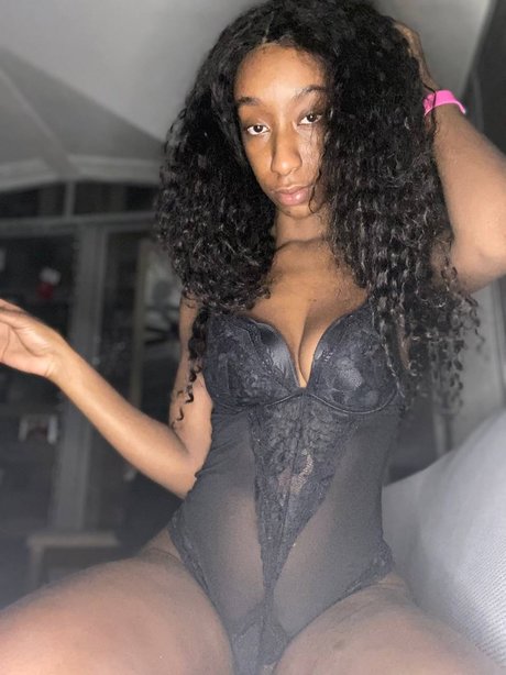 Foto desnuda filtrada de OnlyFans de Juicii Queen