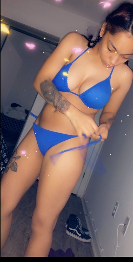 Foto desnuda filtrada de OnlyFans de Queen D