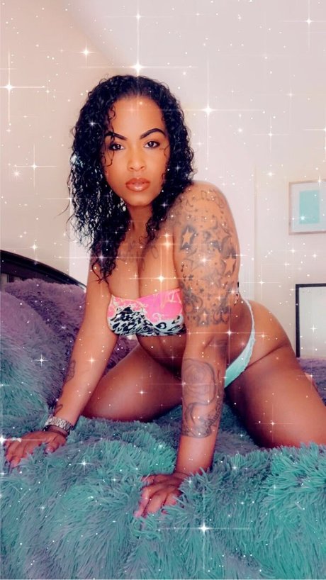 Hot Puerto Rican Mami