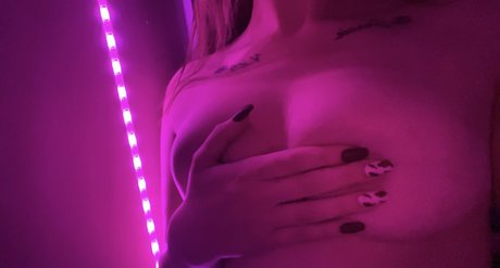 Foto desnuda filtrada de OnlyFans de Kay