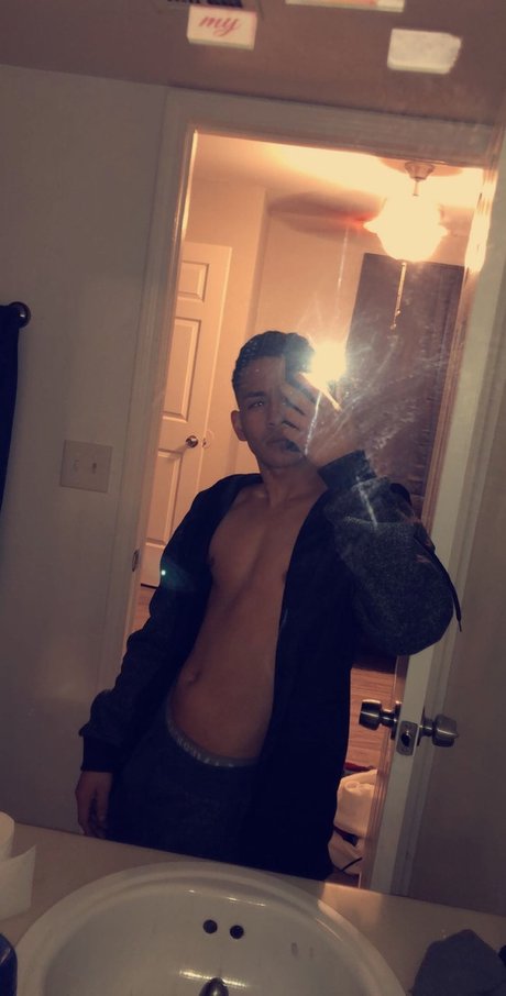 Hot Boy Angel 