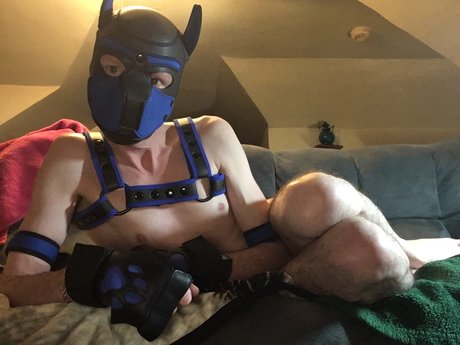 Foto desnuda filtrada de OnlyFans de Pup Scrote