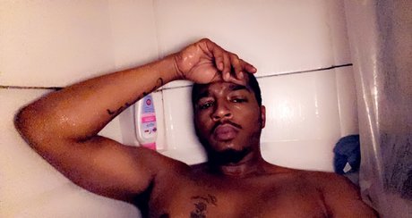 Foto desnuda filtrada de OnlyFans de Jay Sims