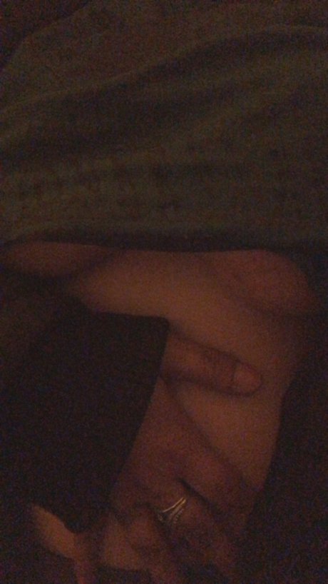 Foto desnuda filtrada de OnlyFans de Dmoiizelle
