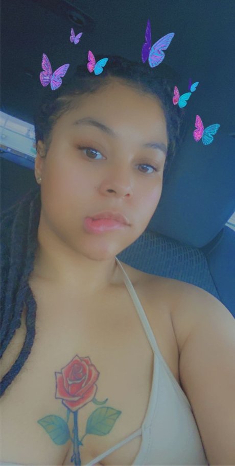 Foto desnuda filtrada de OnlyFans de Dee Lynn