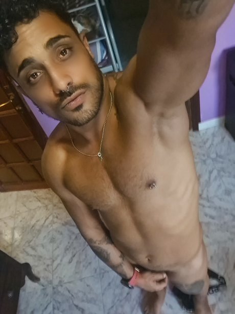Foto desnuda filtrada de OnlyFans de Cristian