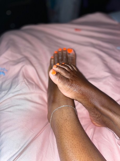 Foto desnuda filtrada de OnlyFans de Ebony Feet