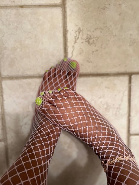 Foto desnuda filtrada de OnlyFans de Ebony Pedi Goddess
