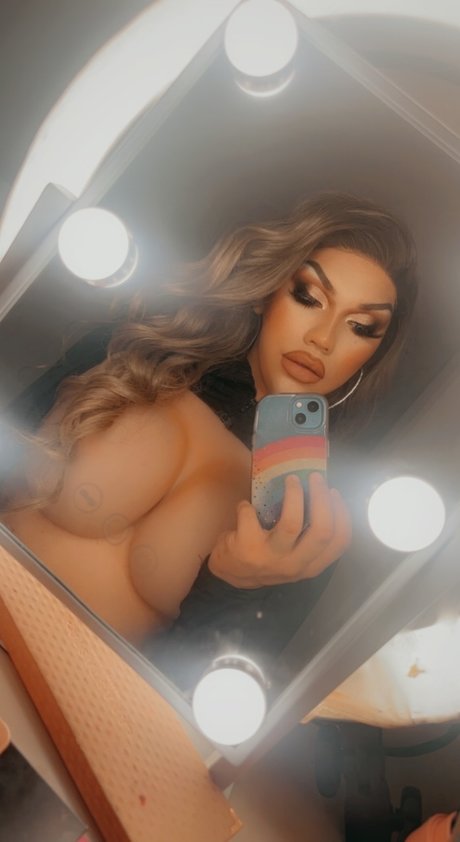 Foto desnuda filtrada de OnlyFans de Eden