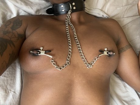 Foto desnuda filtrada de OnlyFans de Set