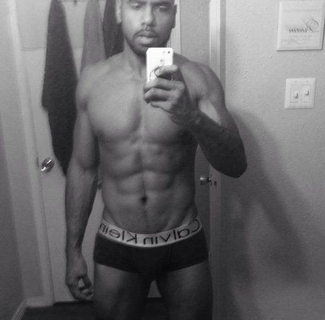 Foto desnuda filtrada de OnlyFans de Devious Drench