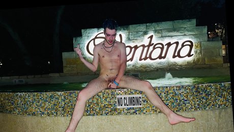 Foto desnuda filtrada de OnlyFans de Dante Dark