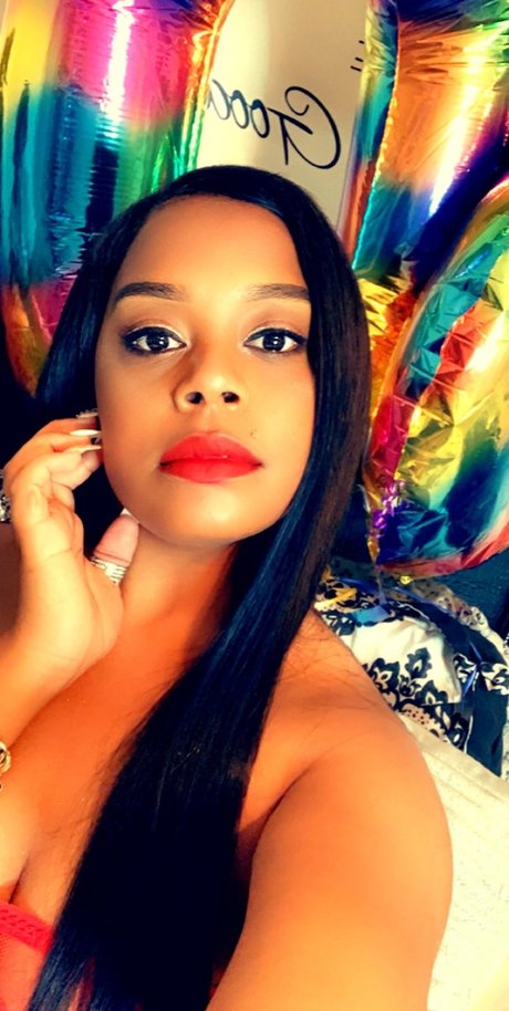Foto desnuda filtrada de OnlyFans de Daqueen
