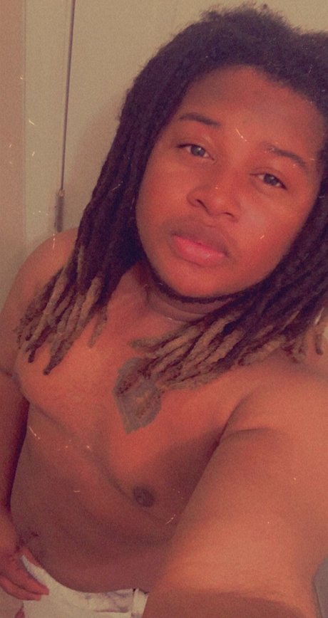 Foto desnuda filtrada de OnlyFans de Quethecreator