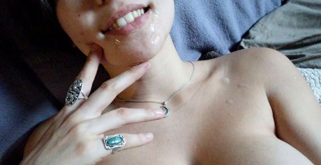 Foto desnuda filtrada de OnlyFans de Queen Z
